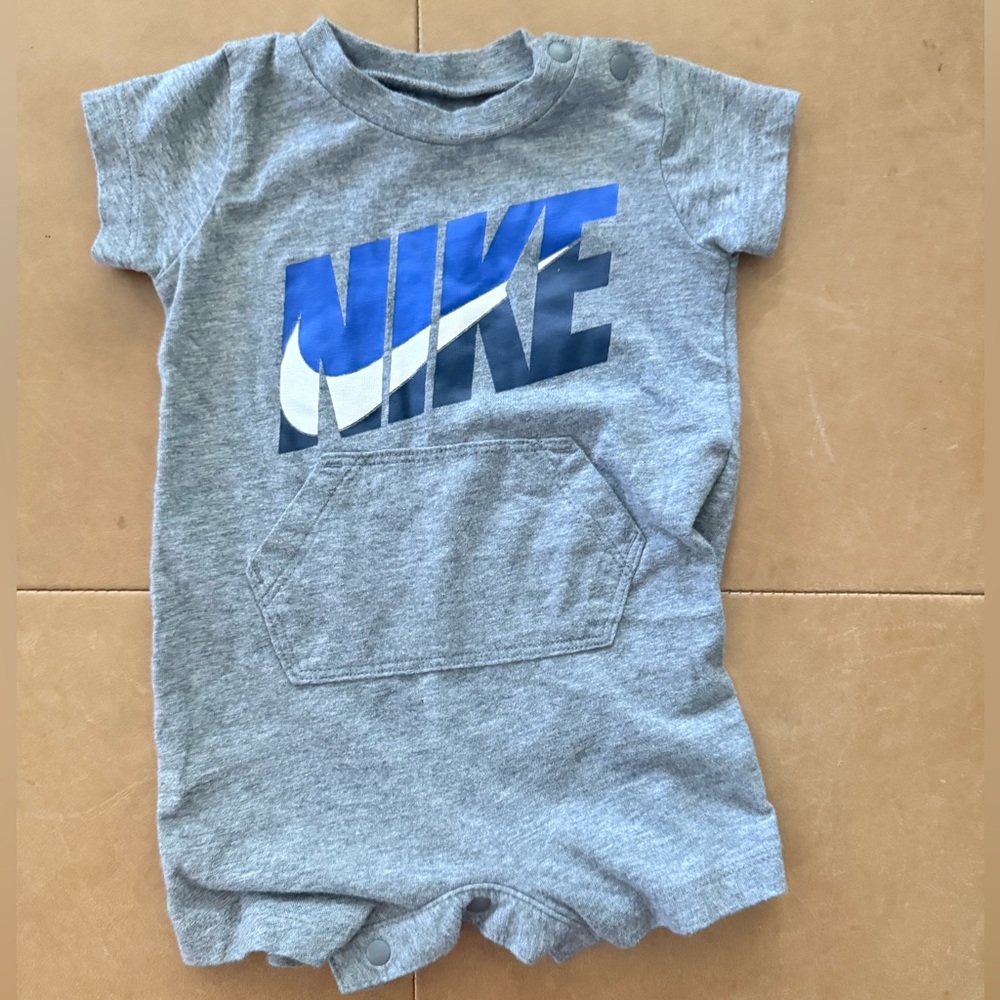 Nike Romper 3M